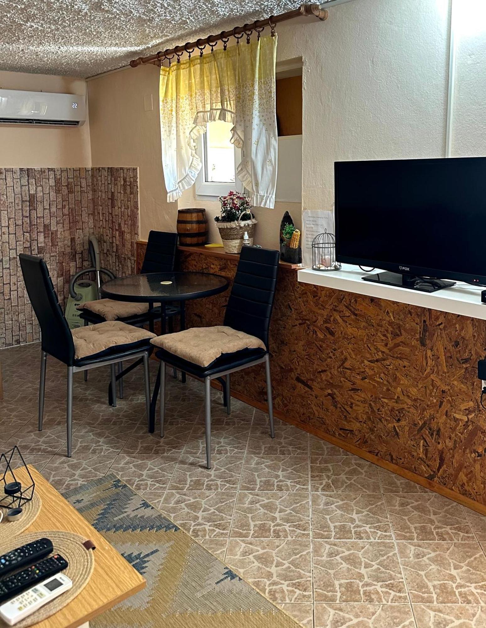 Ninic Family Apartments Тиват Екстер'єр фото